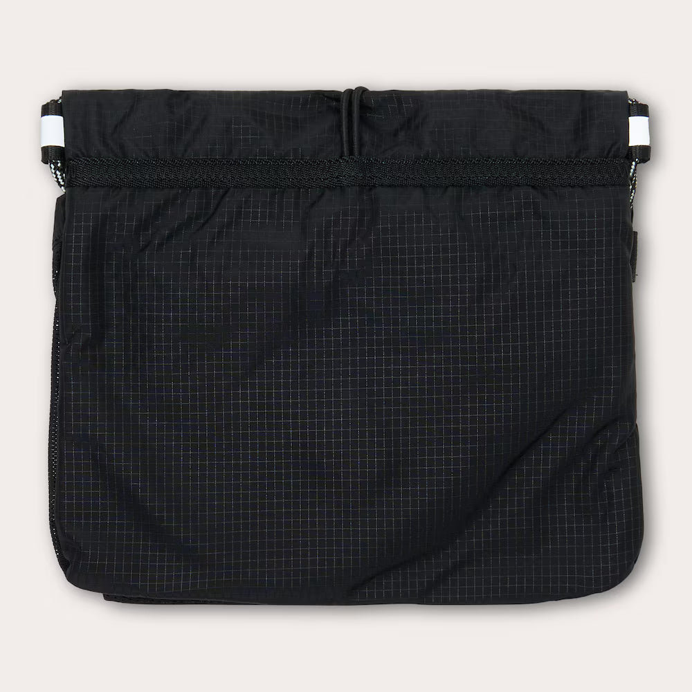 Reserve Pouch